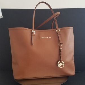 Mk Xlarge Travel Tote